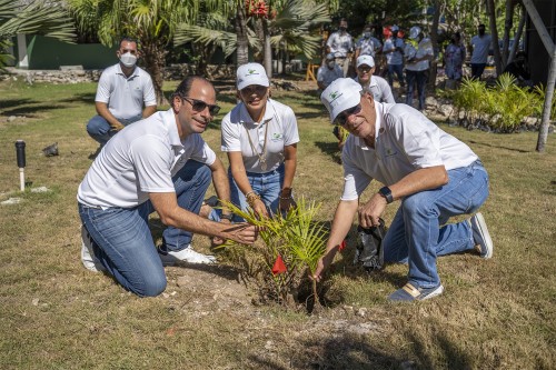 Grupo Puntacana celebra Día Internacional del Turismo reafirmando su compromiso con el medioambiente  